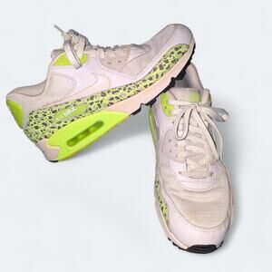Nike Air Max 90 Premium "White Ghost Green" Womens Size 9 Sneakers